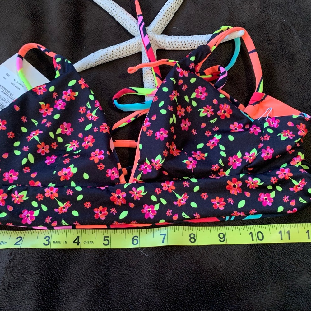 MAAJI bold floral reversible (2) piece 82% polyamide bikini size Small NWT - Picture 12 of 15